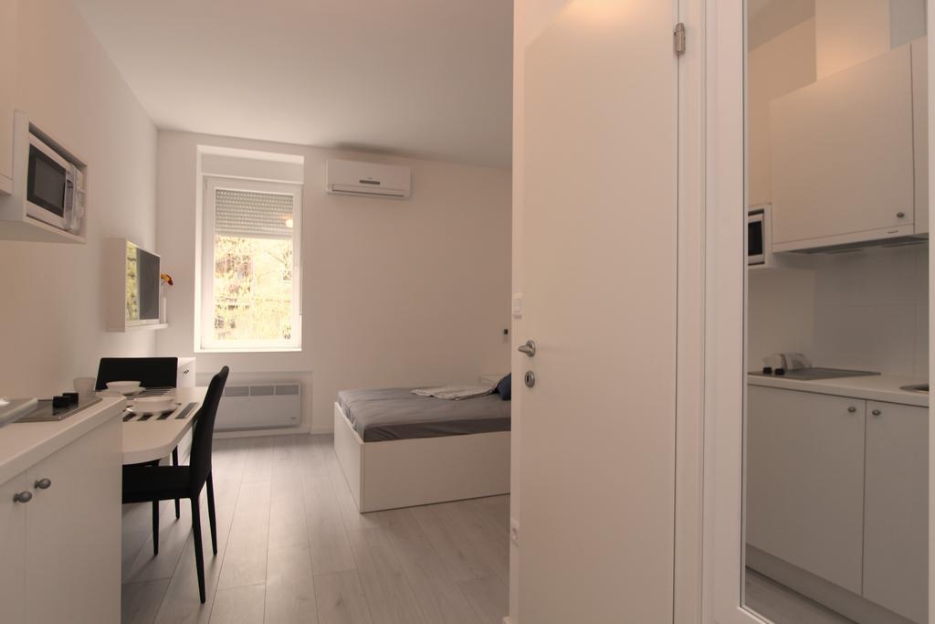 Apartments Simple Teslina Zagreb Exterior foto